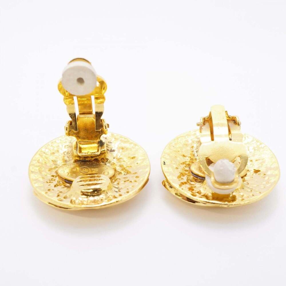 CHANEL Gold Logo Earrings - Picture 3 of 7
